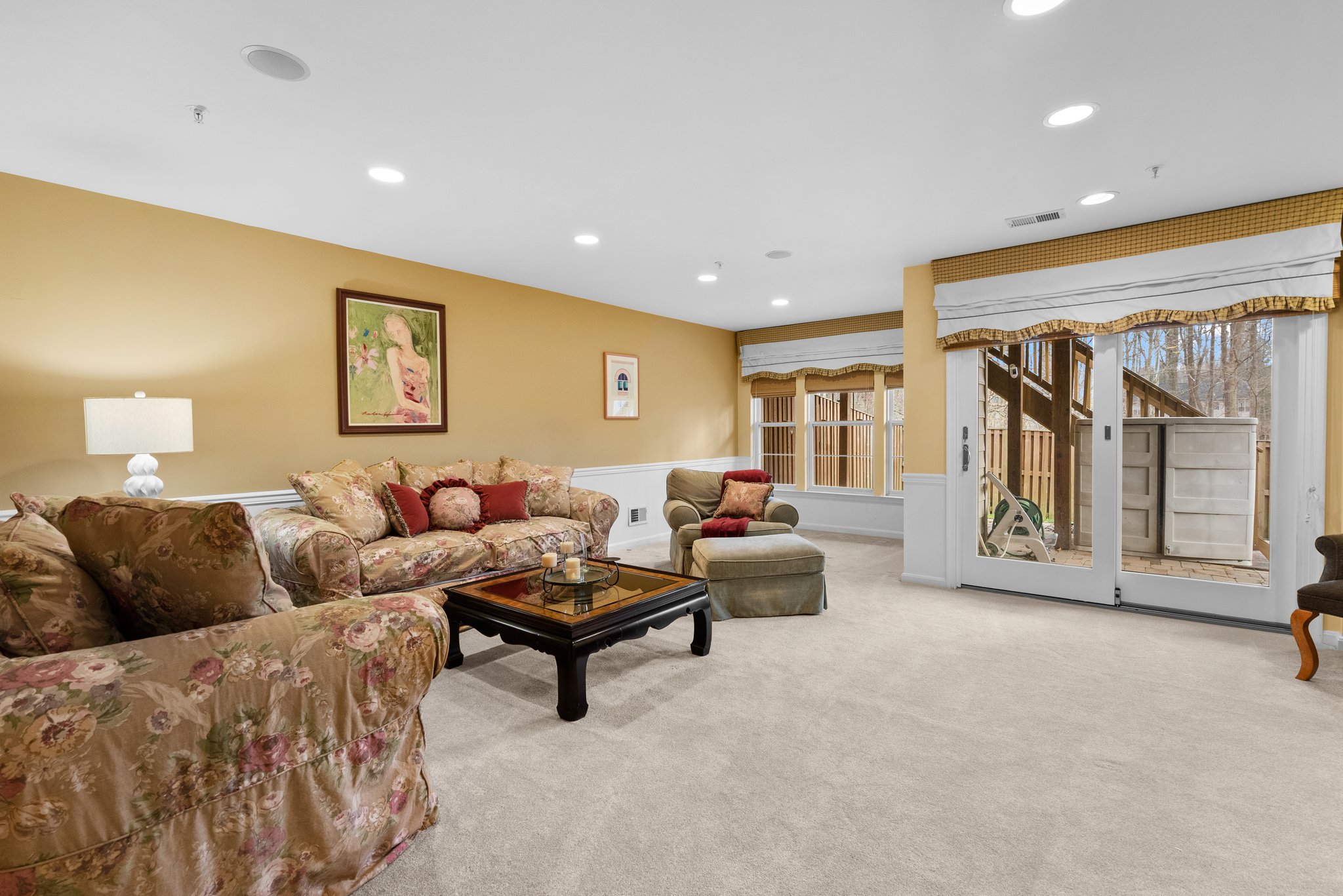 36. 2562 Sutcliff Terrace.jpg