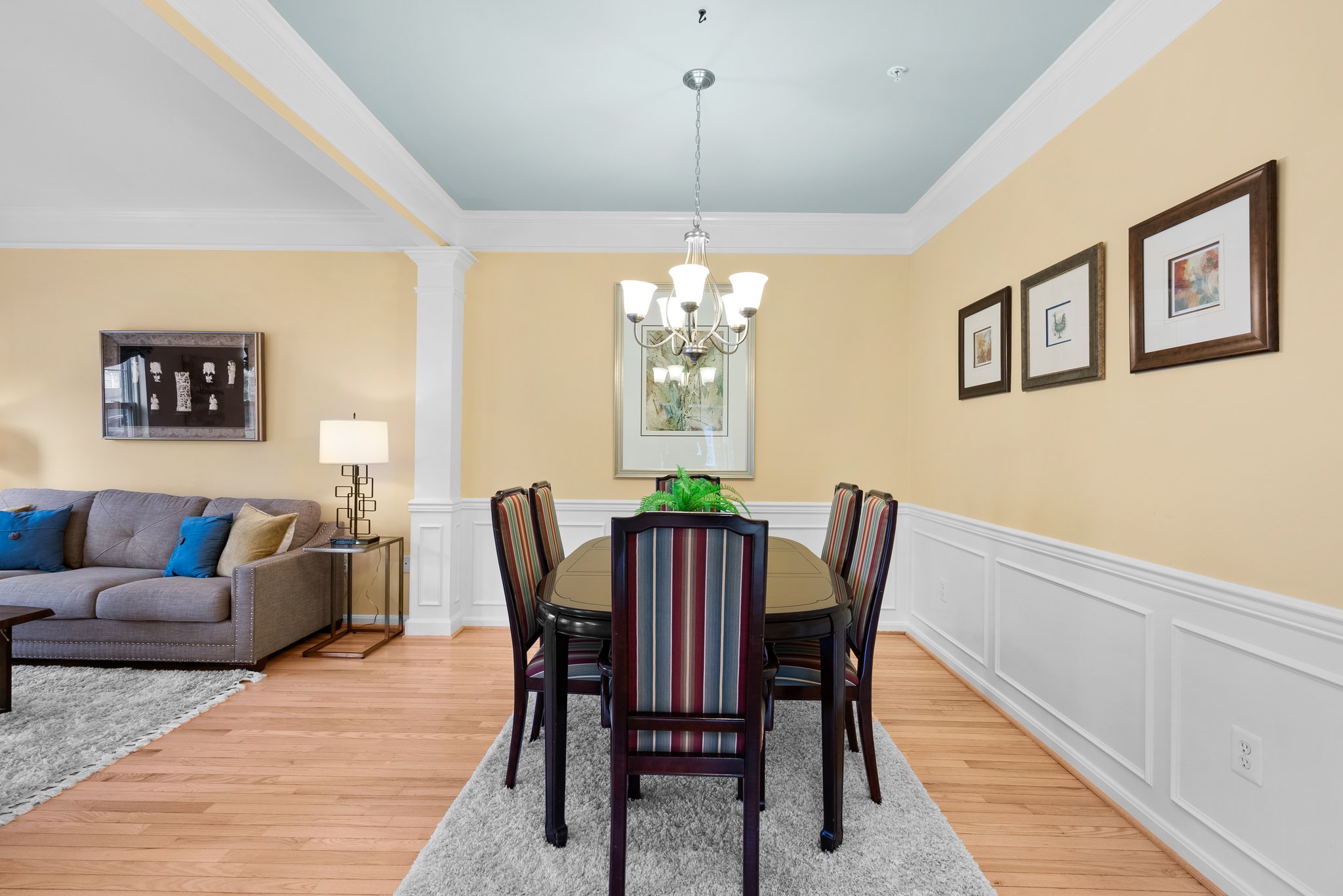 10. 2562 Sutcliff Terrace.jpg