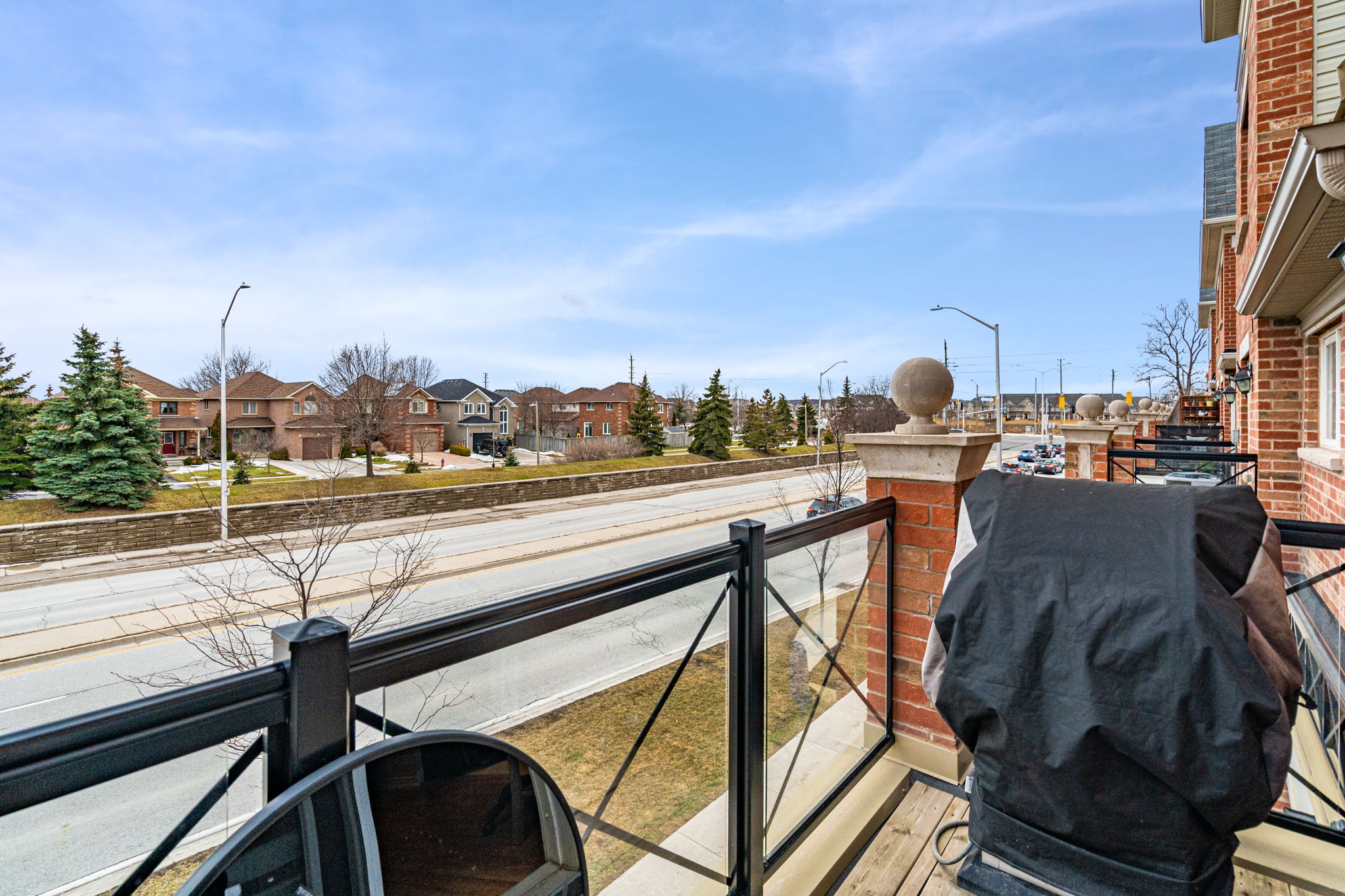  2563 Sixth Line Unit 5, Oakville, ON L6H, US Photo 31