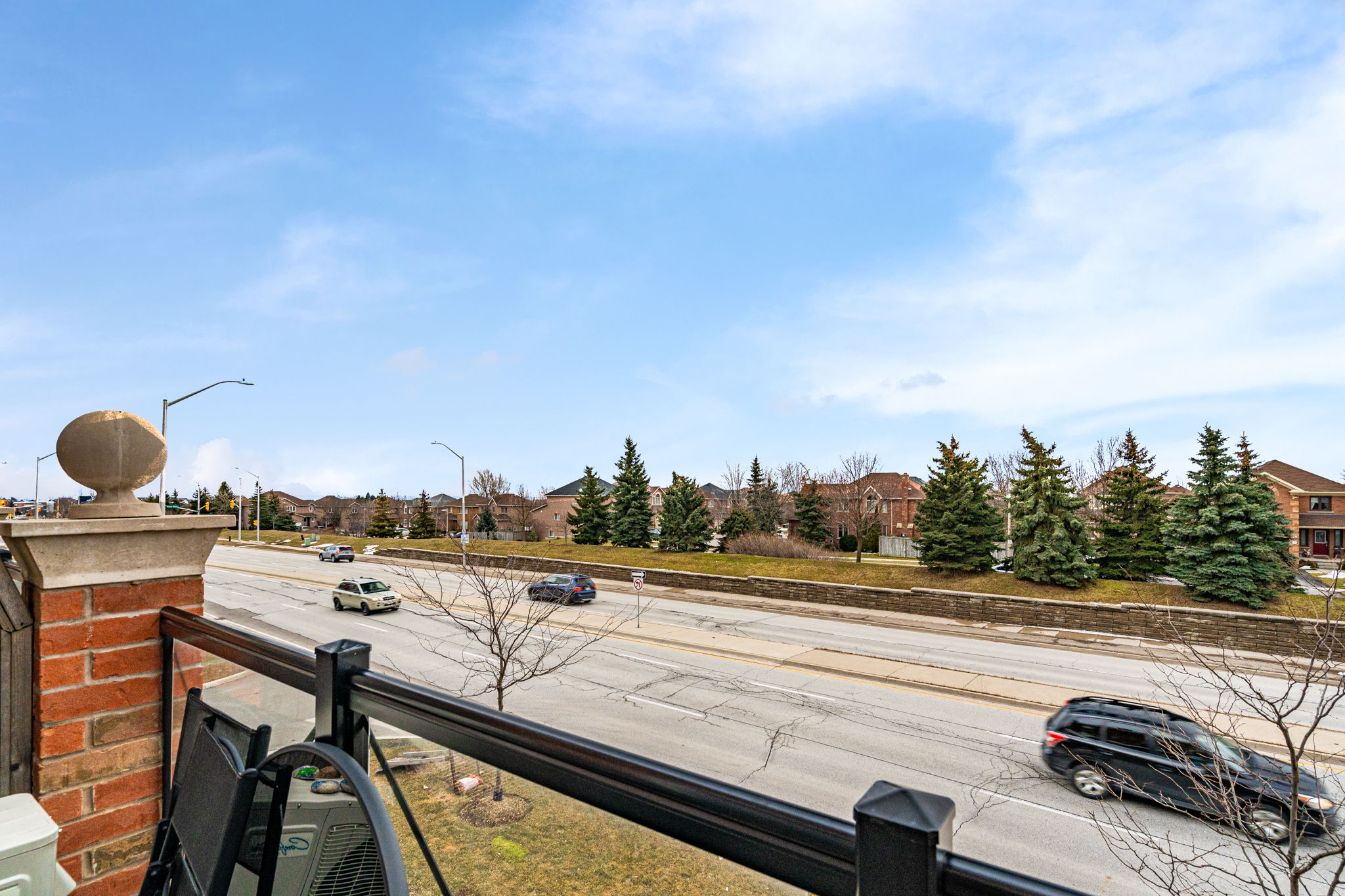  2563 Sixth Line Unit 5, Oakville, ON L6H, US Photo 32