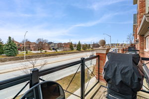  2563 Sixth Line Unit 5, Oakville, ON L6H, US Photo 30