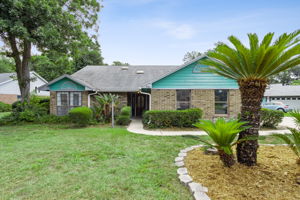 Welcome to 2564 Pirates Bay Dr