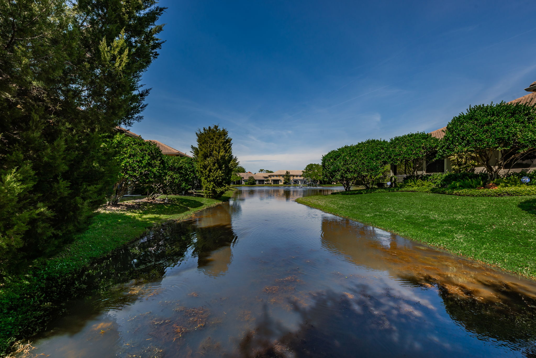 20-Tarpon Ridge Community Pond