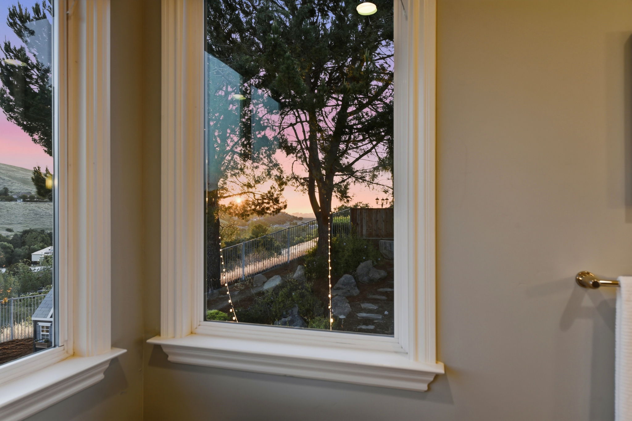 024_F8_TWILIGHT_2566 Bentley Ridge Dr
