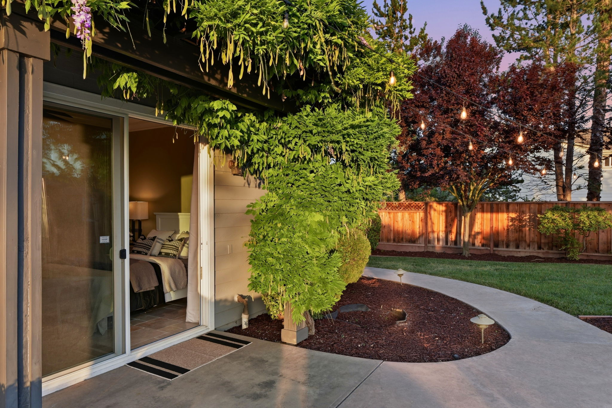 026_F8_TWILIGHT_2566 Bentley Ridge Dr