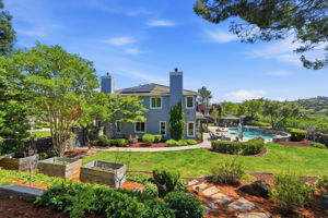 070_F8_2566 Bentley Ridge Dr