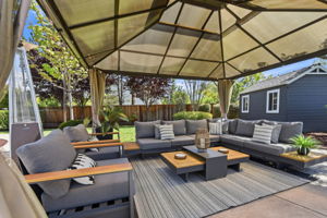 074_F8_2566 Bentley Ridge Dr
