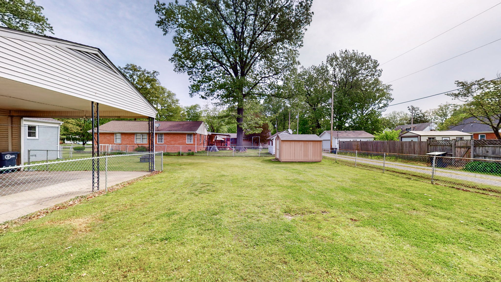 2566 Trimble St, Paducah, KY 42001 Real 3D Space