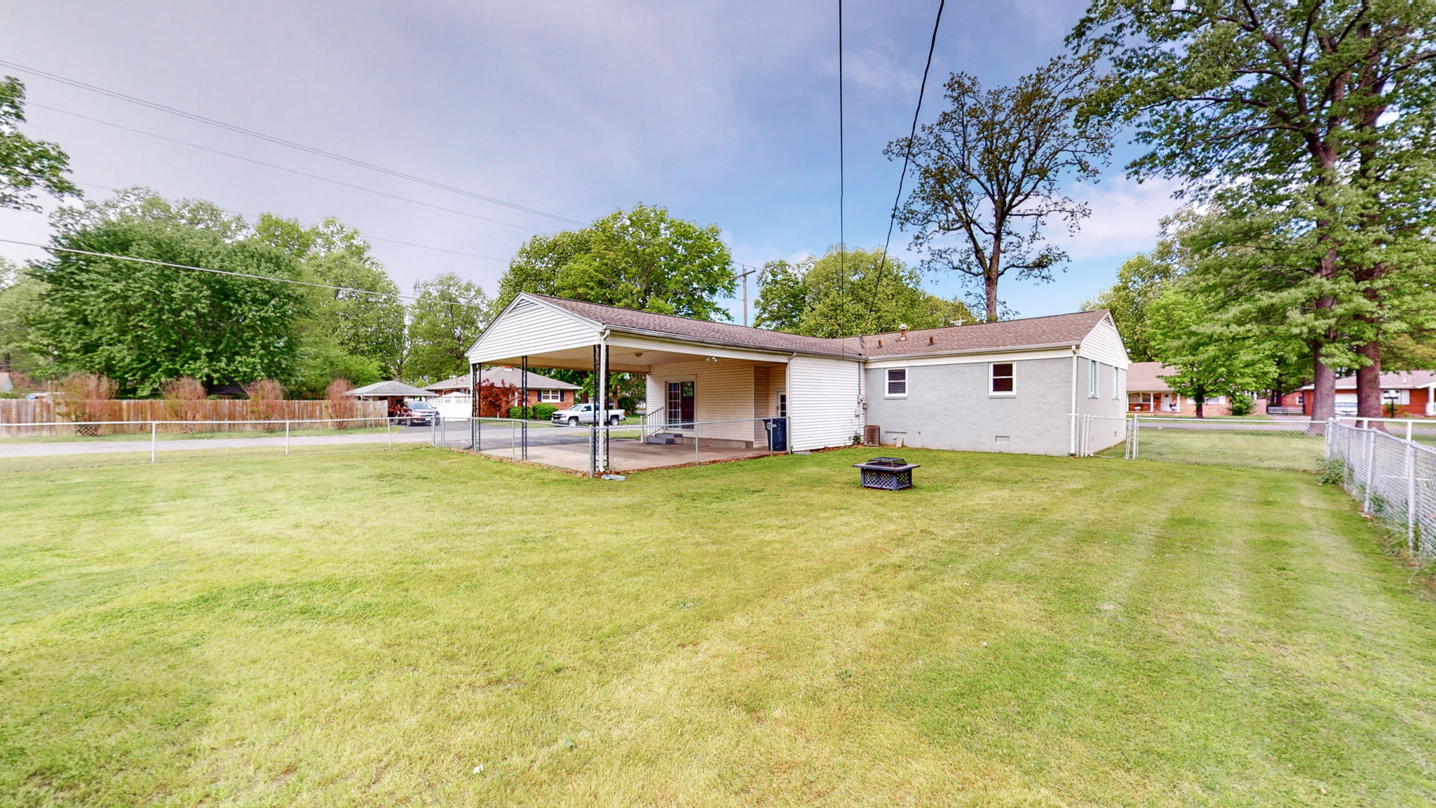 2566 Trimble St, Paducah, KY 42001 Real 3D Space