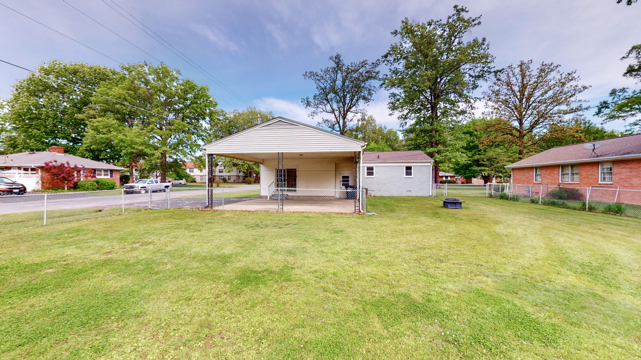 2566 Trimble St, Paducah, KY 42001 Real 3D Space