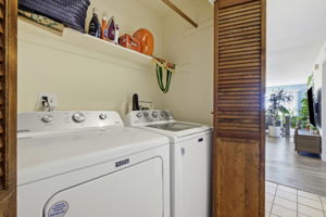  Photo 35