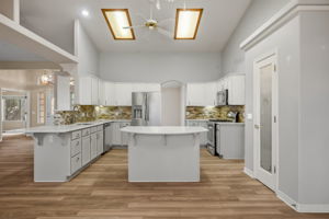  Photo 36