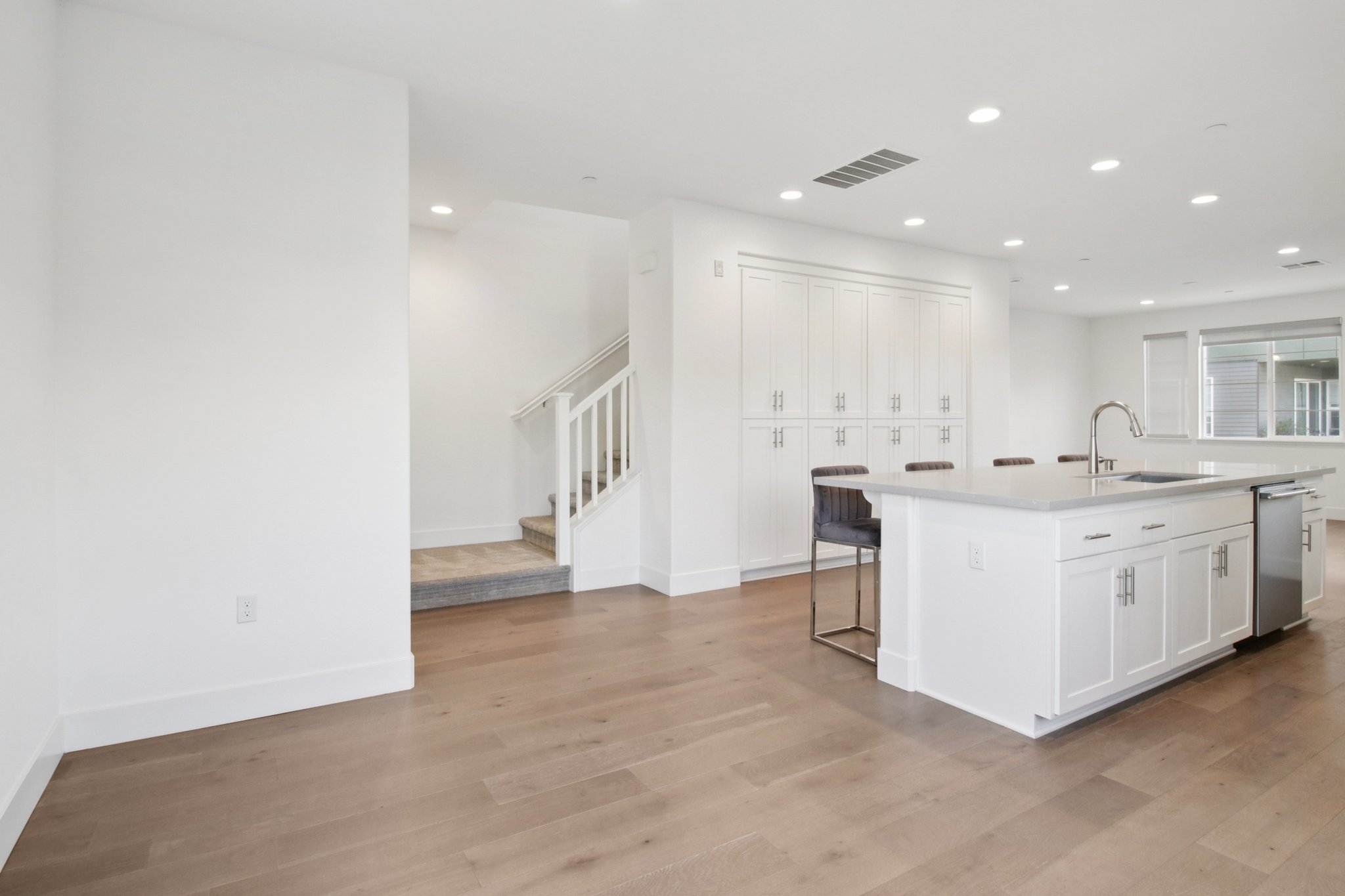 257 Bolt Ct-S1301-015r.jpg