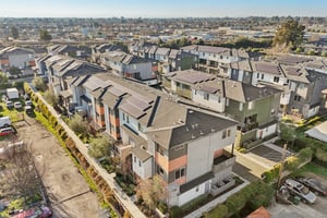 257 Bolt Ct-S1301-050r.jpg