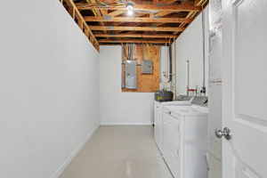  Photo 48