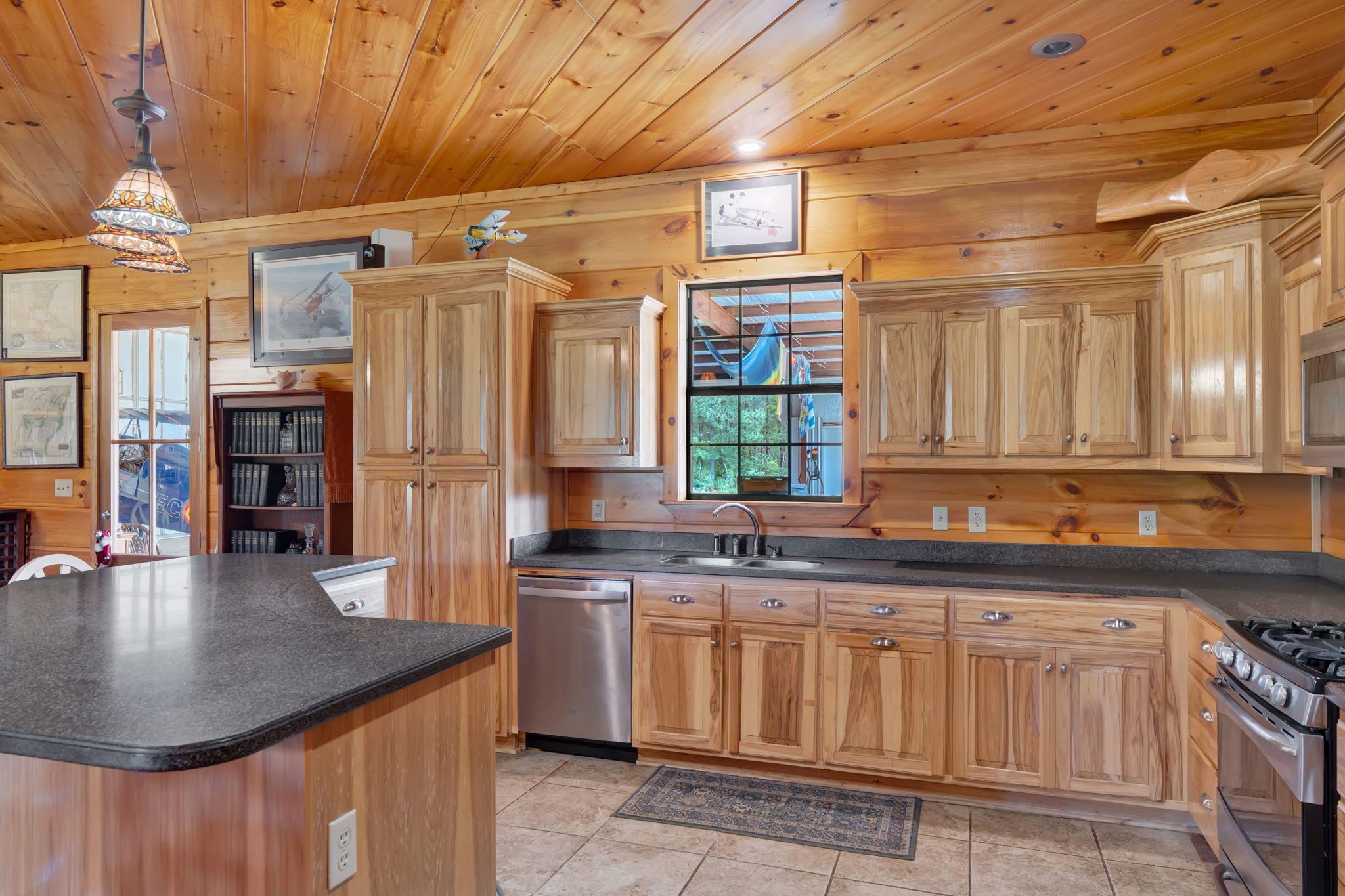 102 - Kitchen 1