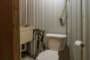  Photo 33