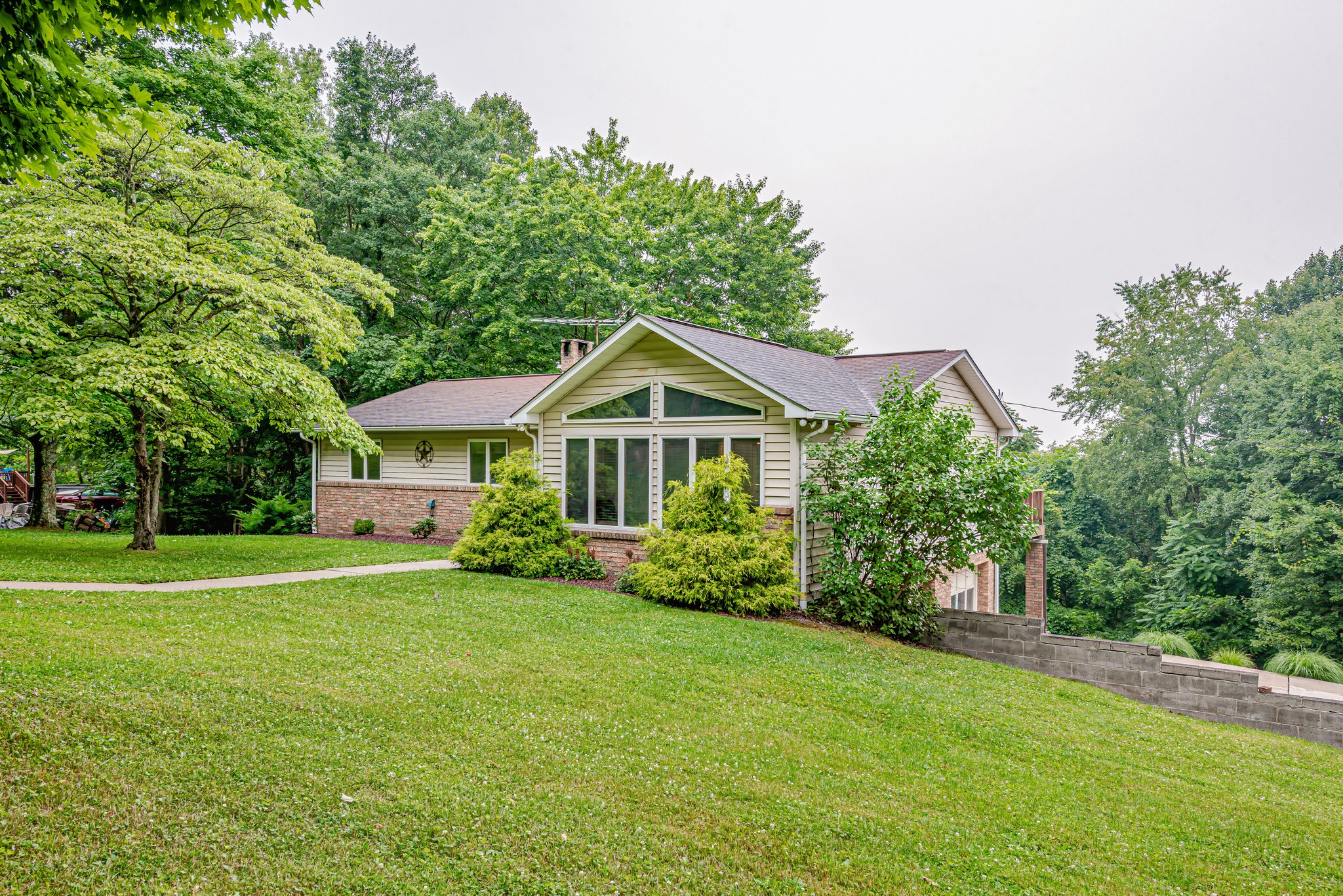 257 Fallen Timber Rd, Avella, PA 15312 VUE Real Estate Marketing
