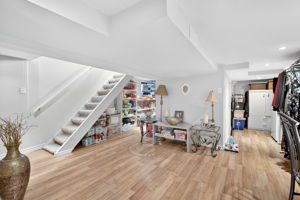  Photo 49