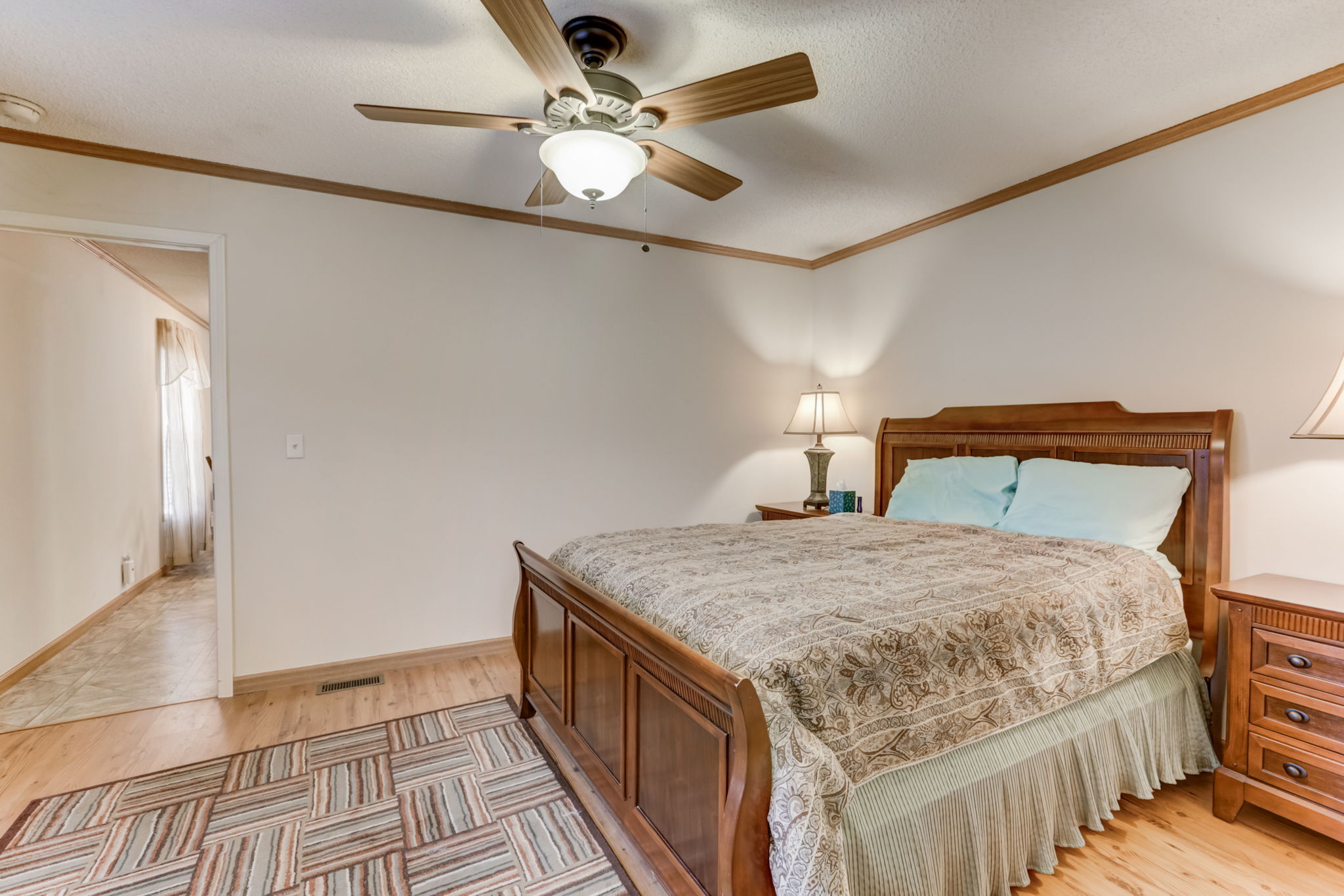  Marvin Gill Rd-014
