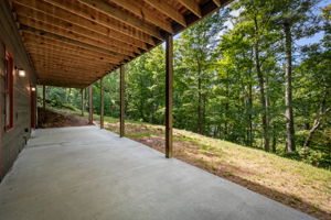  Photo 40