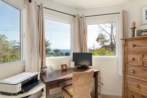 17 - Bedroom Office
