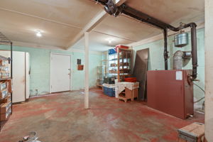  Photo 49