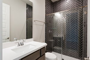  Photo 23