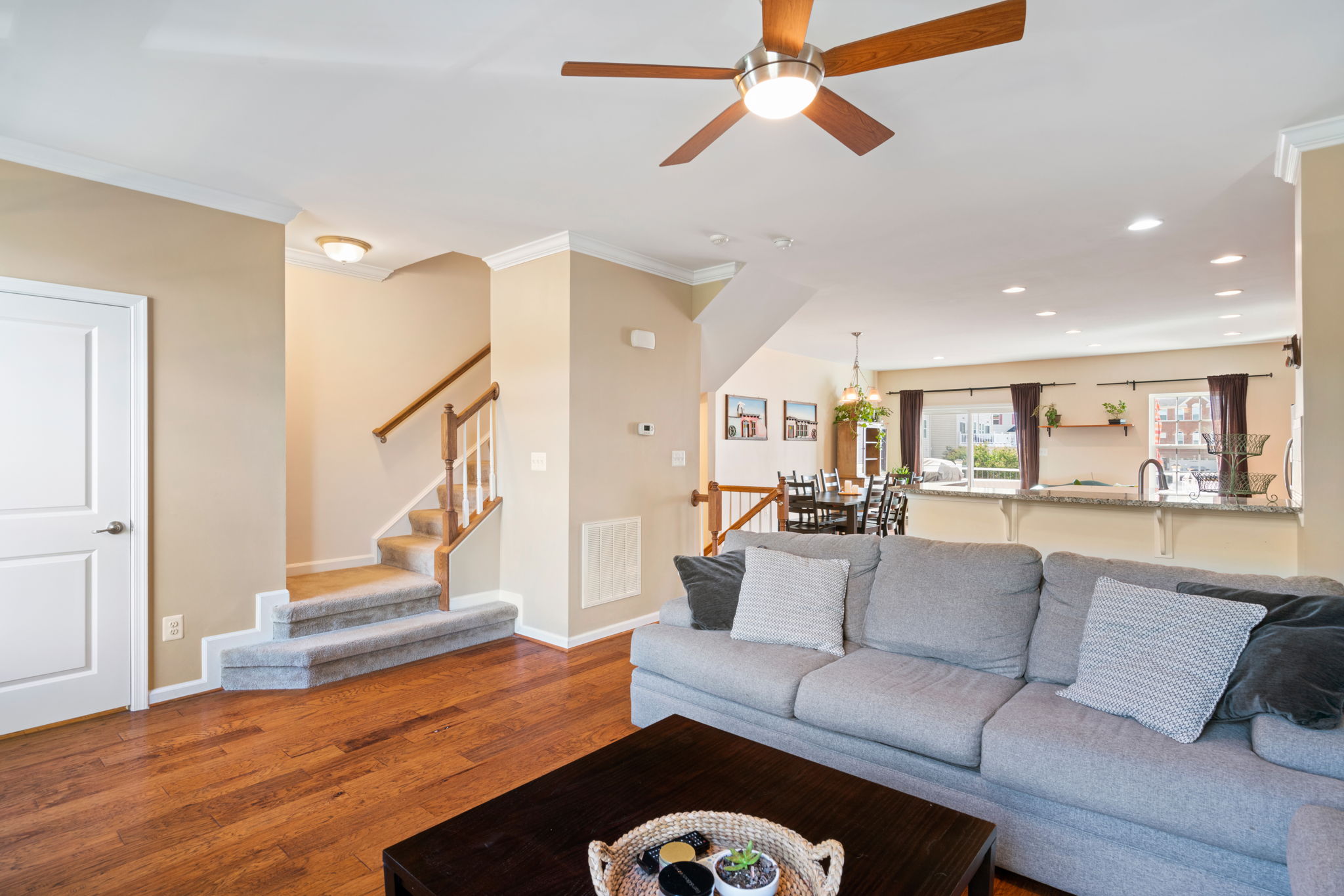 25711 Clairmont Manor Square, Aldie, VA 20105 Staircase Photography