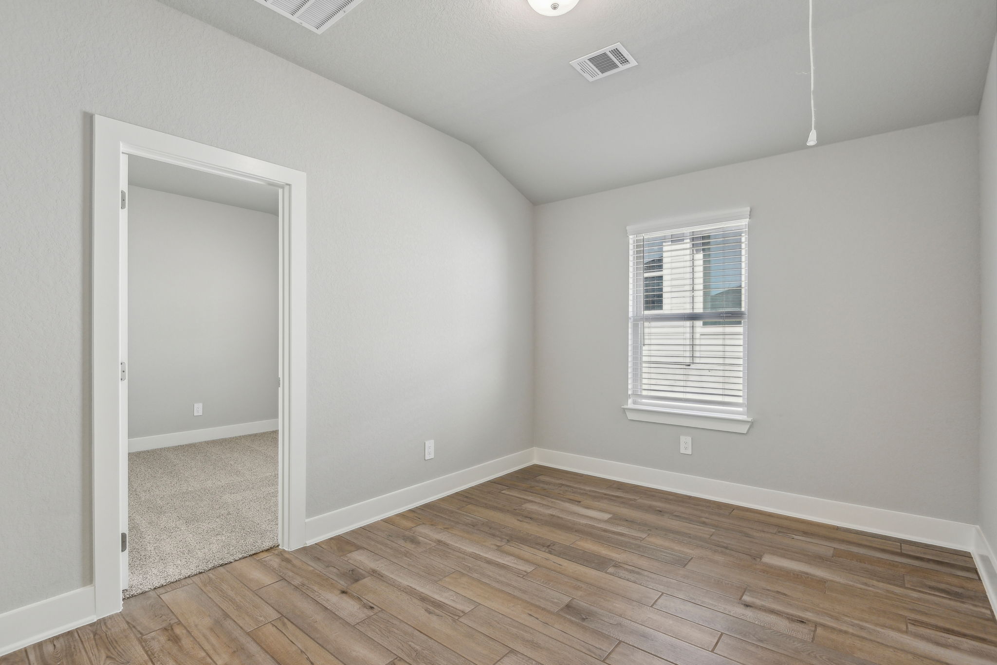 San Antonio-Scenic Crest-25716 Rosey Way-032