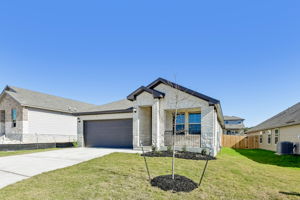 San Antonio-Scenic Crest-25716 Rosey Way-002