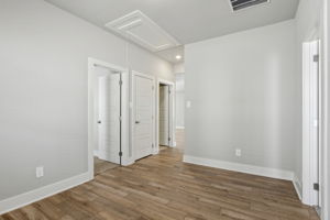 San Antonio-Scenic Crest-25716 Rosey Way-035