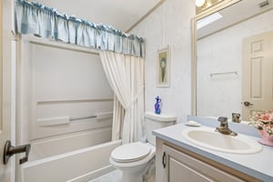 Oak Aly-S1501-038.jpg