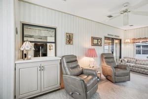 Oak Aly-S1501-041.jpg