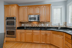42 inches cabinets !