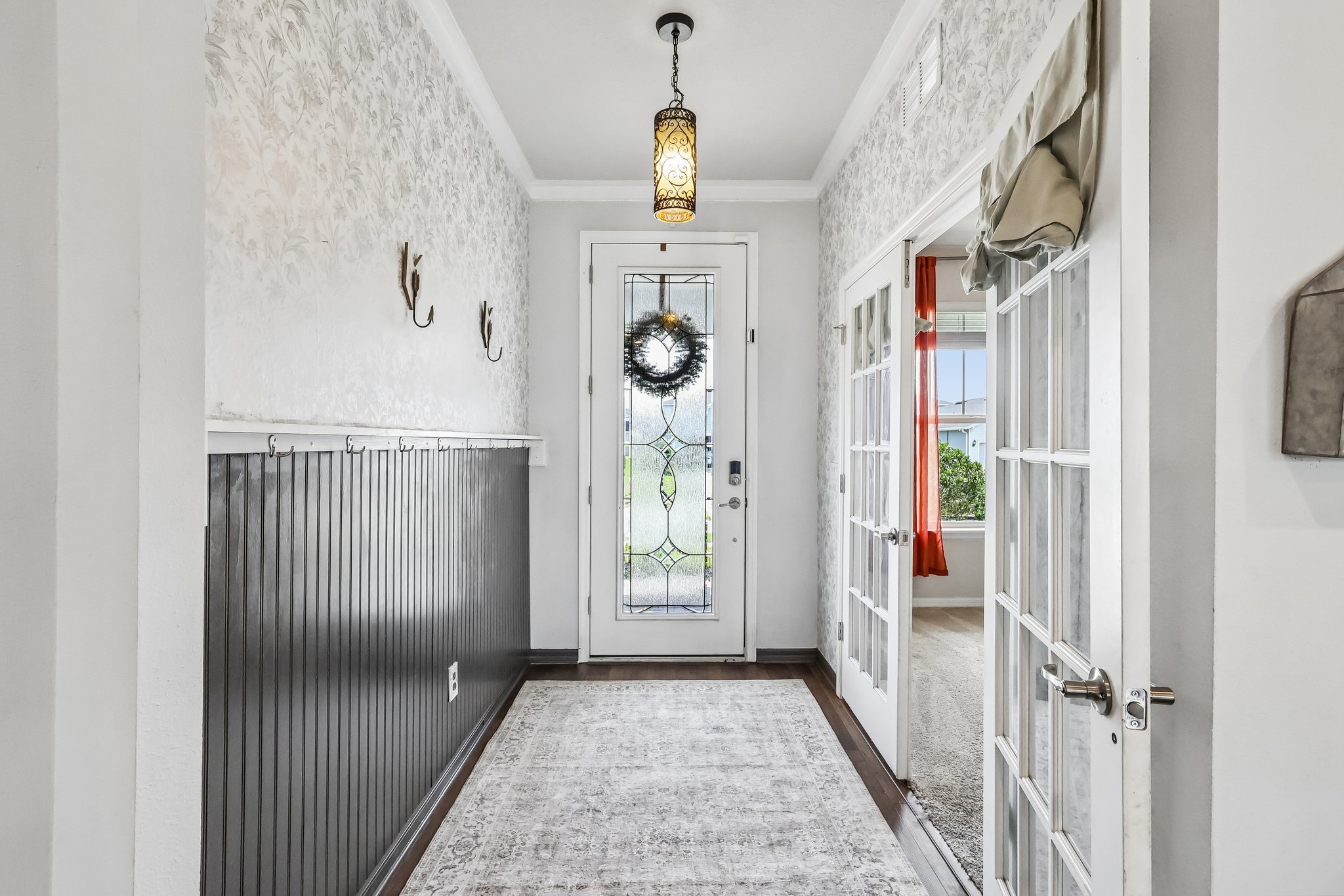 Auburn Ridge Dr -S2104-007.jpg