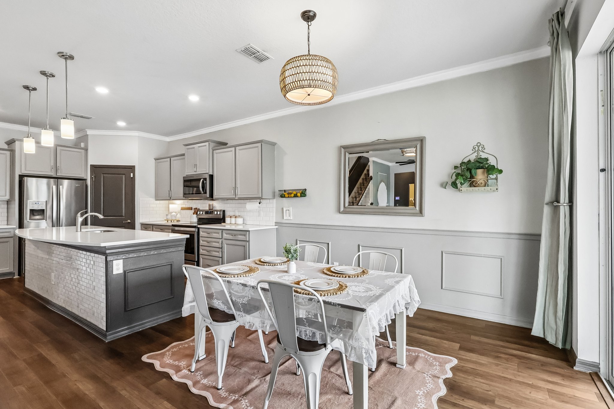 Auburn Ridge Dr -S2104-013.jpg