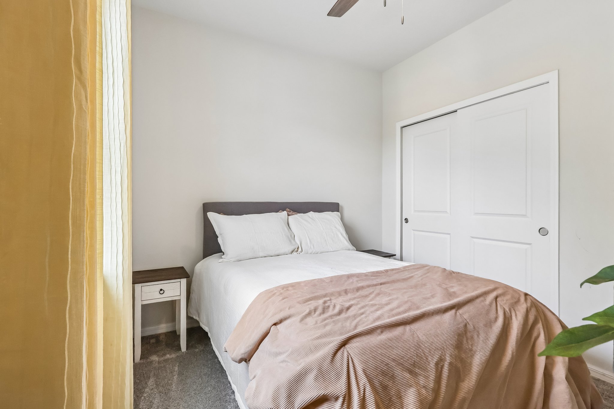 Auburn Ridge Dr -S2104-022.jpg