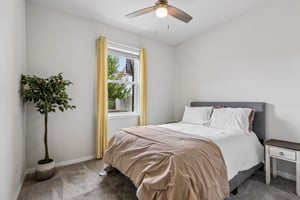 Auburn Ridge Dr -S2104-021.jpg
