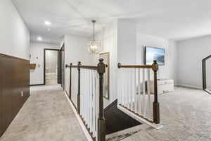 Auburn Ridge Dr -S2104-024.jpg