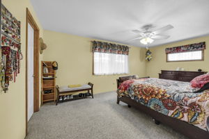  Photo 35