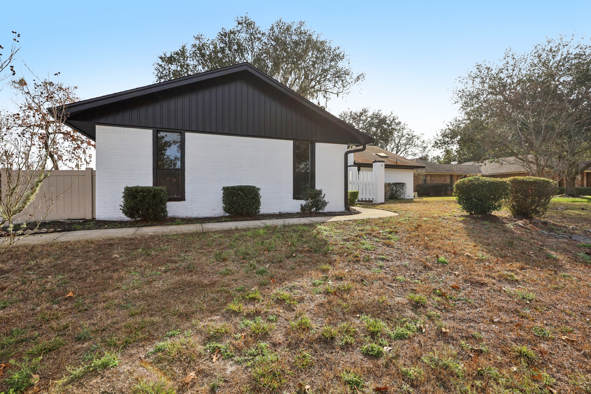 Glenloch Ct-S2201-002.jpg