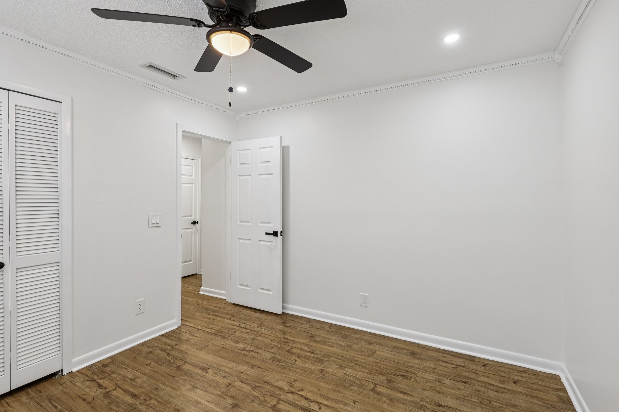 Glenloch Ct-S2201-033.jpg