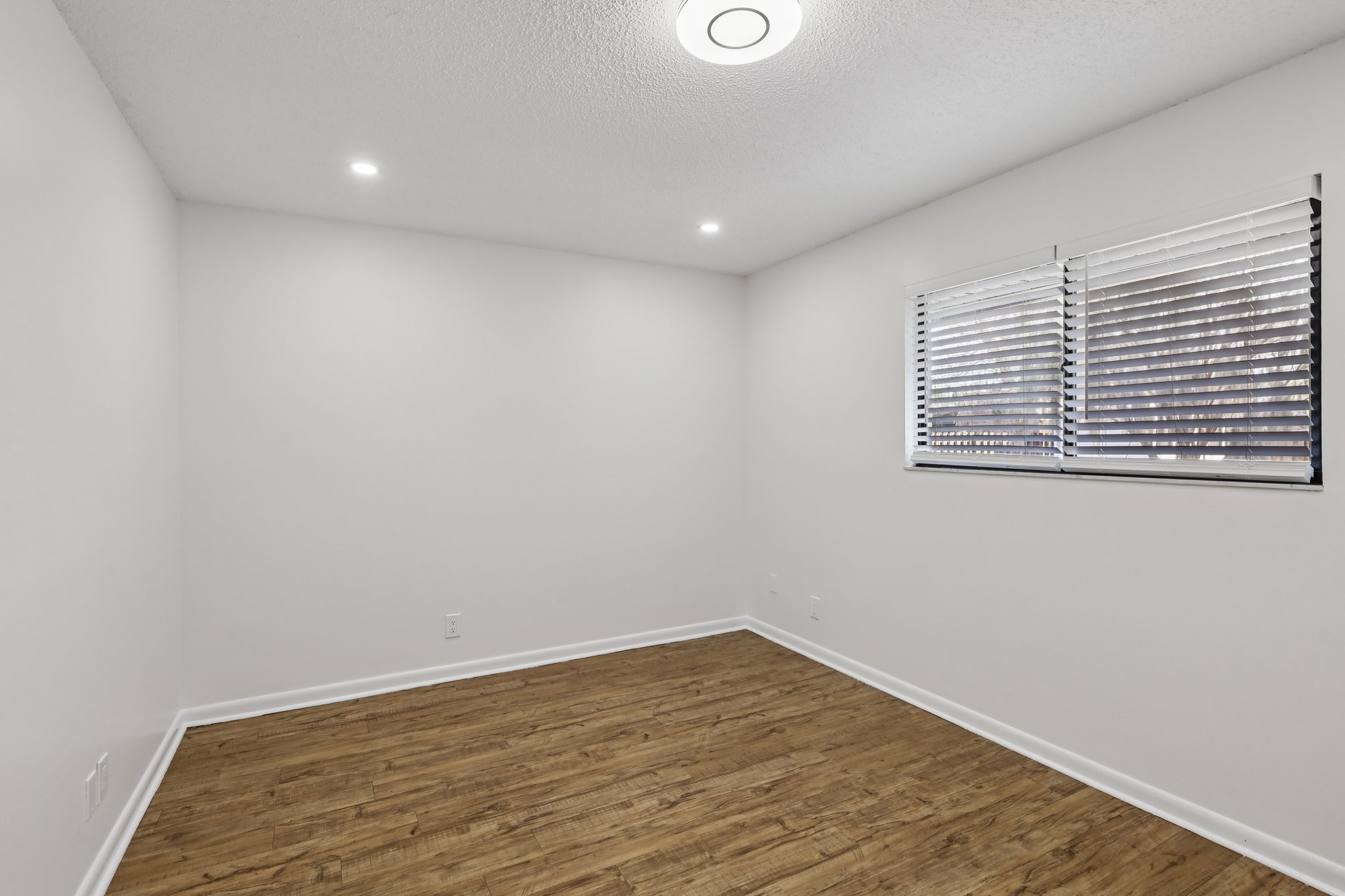 Glenloch Ct-S2201-035.jpg