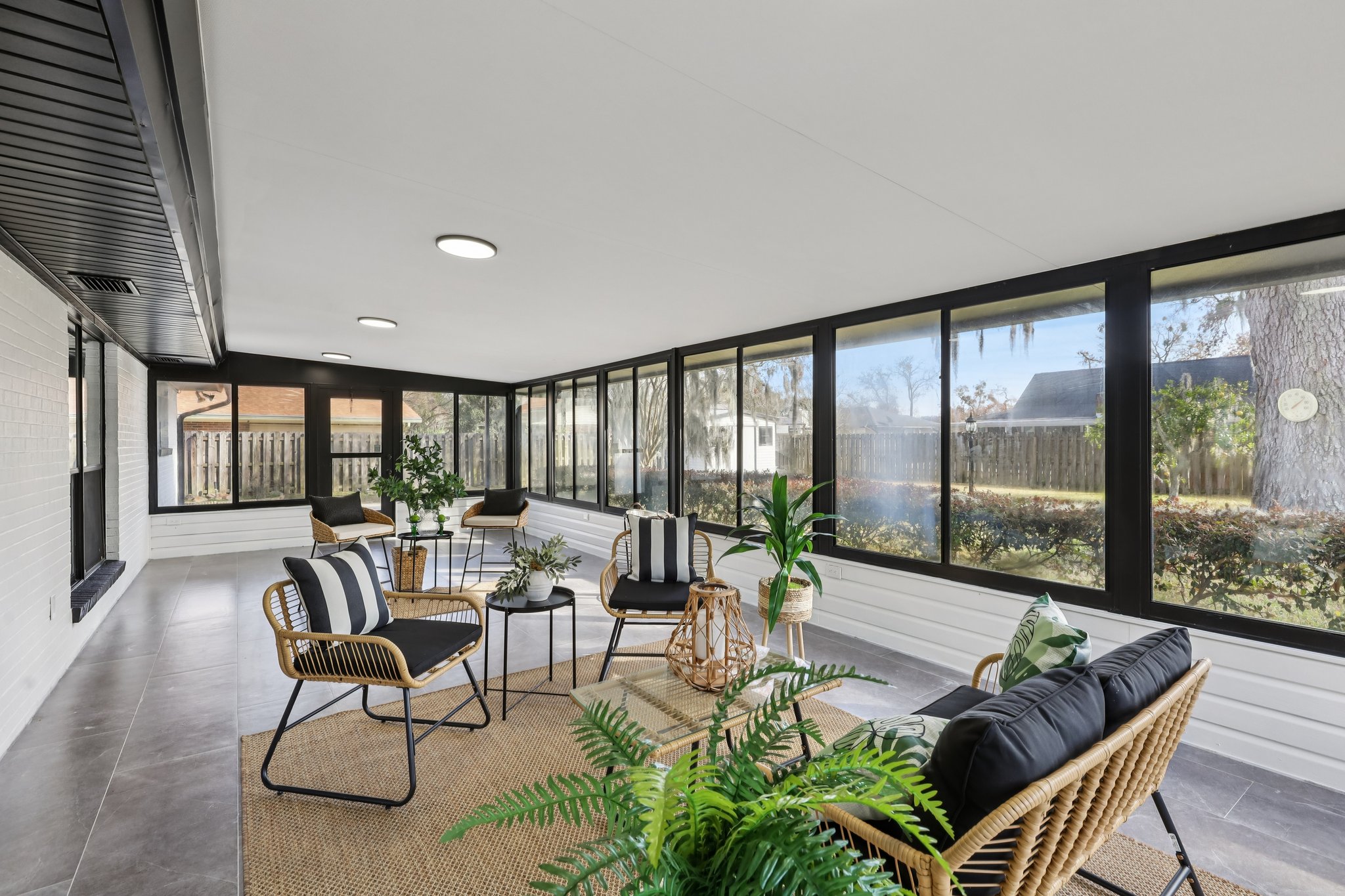 Glenloch Ct-S2201-037.jpg