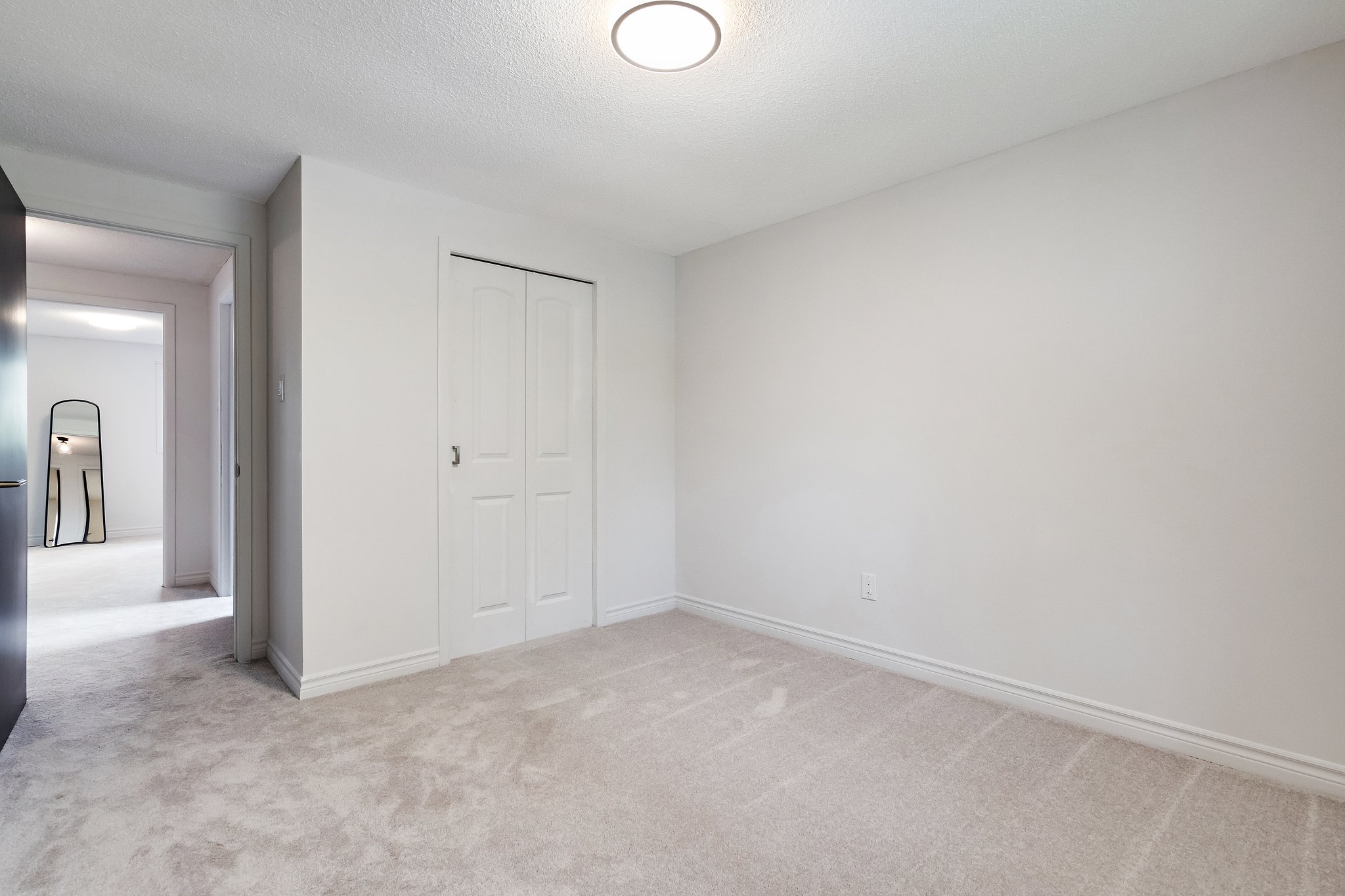 2577 Ridgetop Crescent, Peterborough, ON K9L 1J1, Canada Photo 26