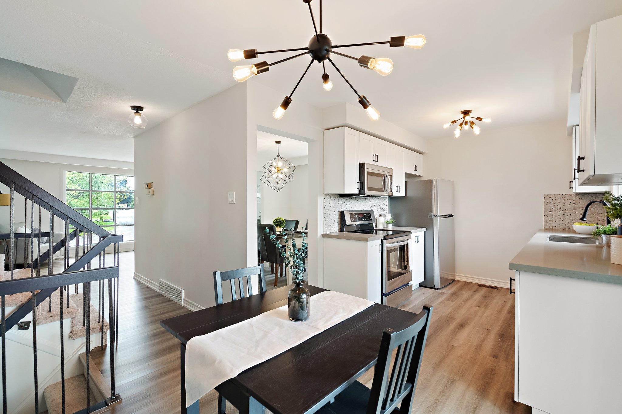 2577 Ridgetop Crescent, Peterborough, ON K9L 1J1, Canada Photo 17