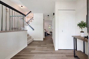 2577 Ridgetop Crescent, Peterborough, ON K9L 1J1, Canada Photo 4