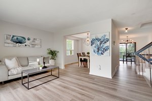 2577 Ridgetop Crescent, Peterborough, ON K9L 1J1, Canada Photo 10