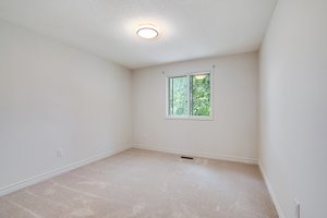 2577 Ridgetop Crescent, Peterborough, ON K9L 1J1, Canada Photo 24